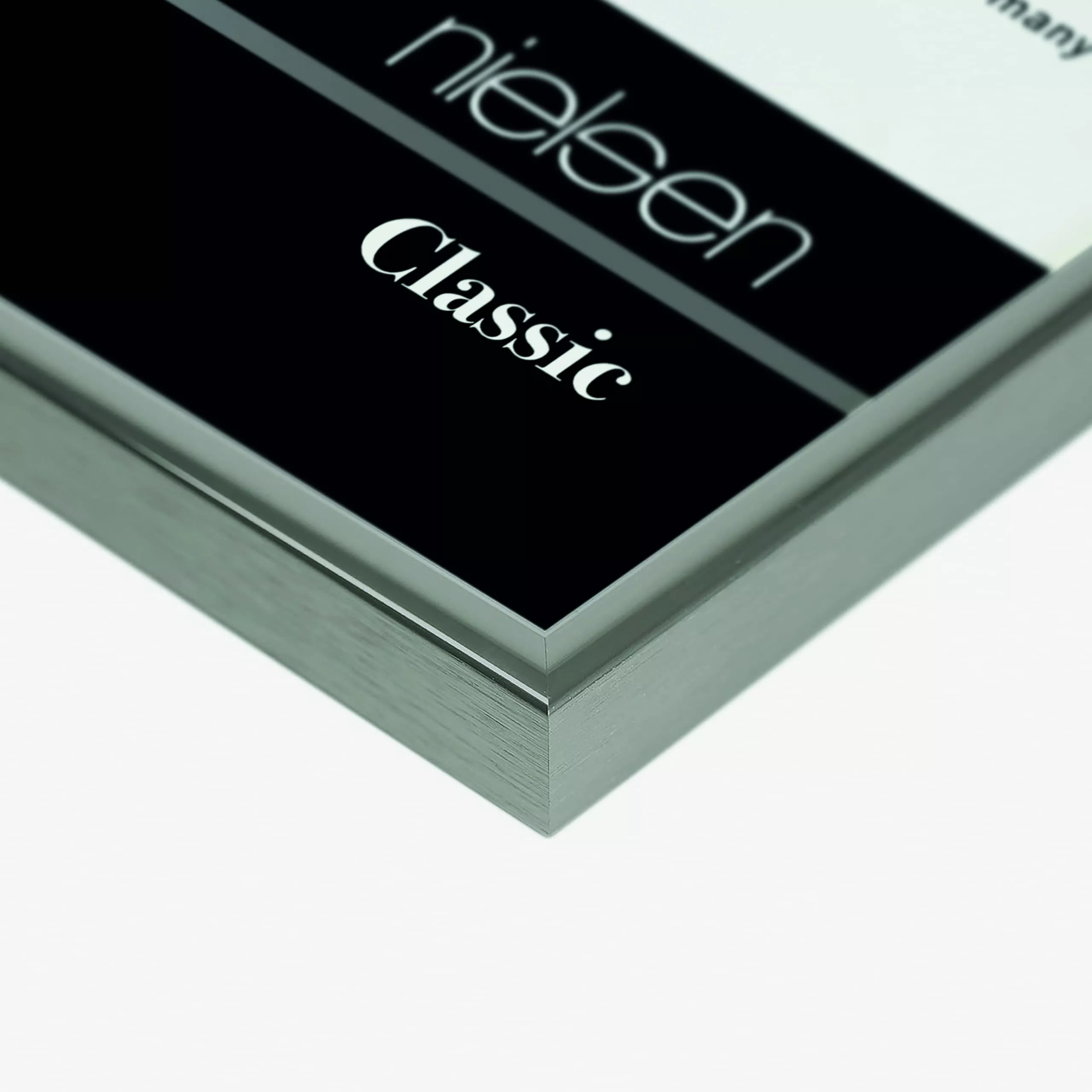 Nielsen Alurahmen Classic Contrastgrau 60,0x80,0cm